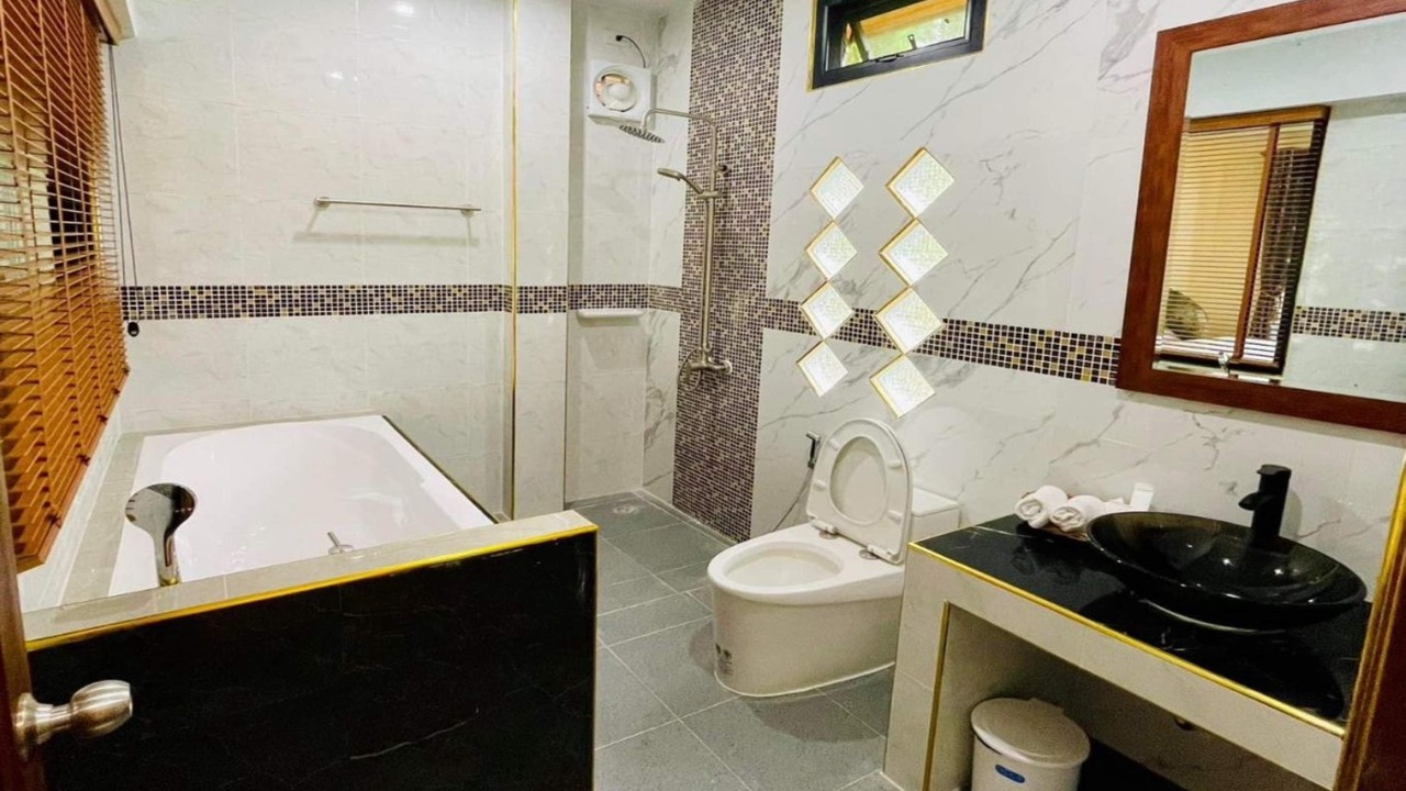 Photo of Bathroom in Ao Luek