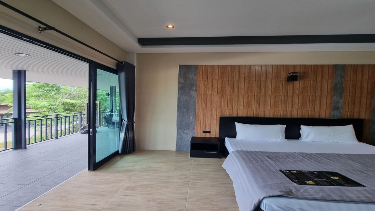 Photo of Bedroom in Ang Thong
