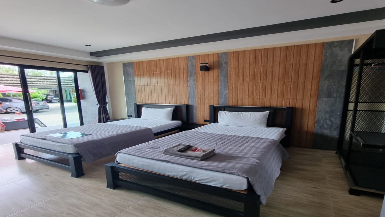 Photo of Bedroom in Ang Thong