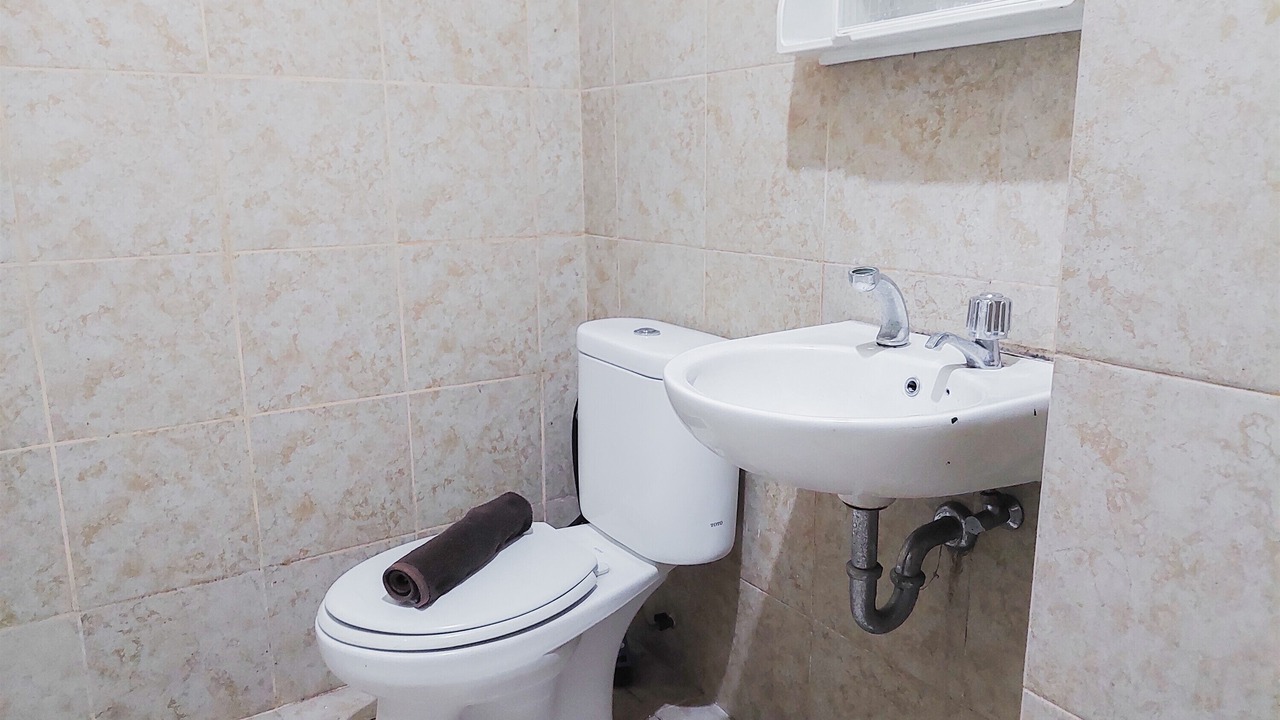 Photo of Bathroom in Panunggangan Utara