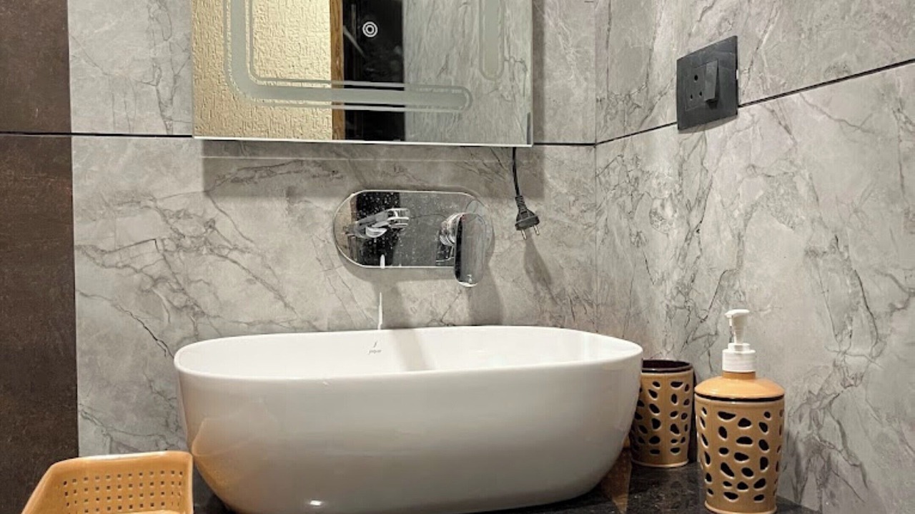 Photo of Bathroom in Rajendragram