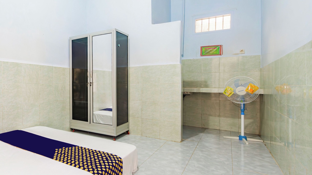 Photo of Bedroom in Ngasem