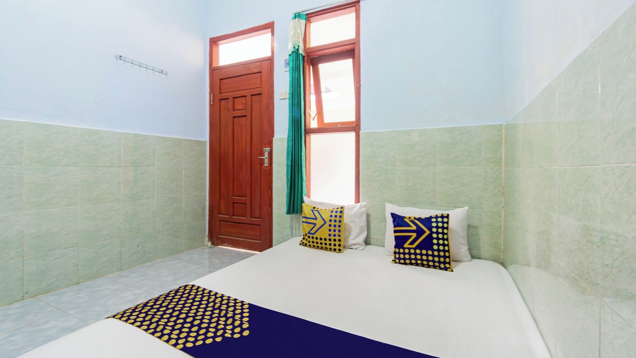 Photo of Bedroom in Ngasem