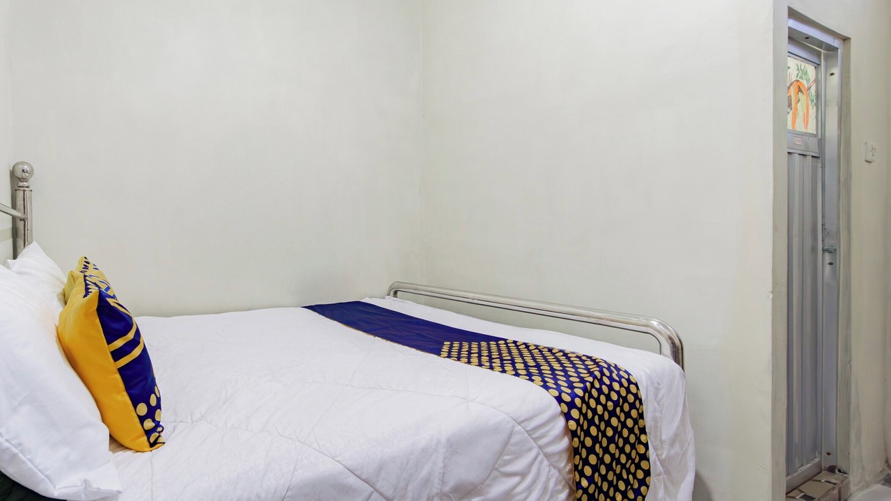 Photo of Bedroom in Kediri