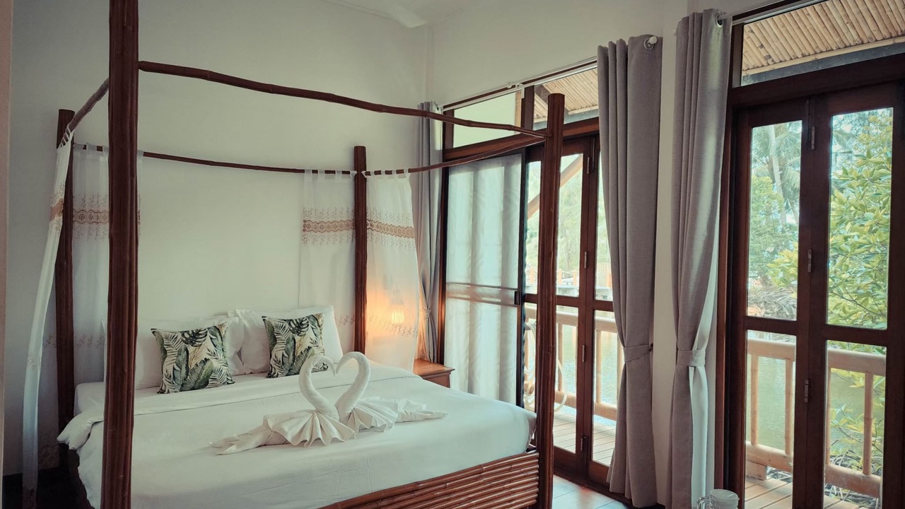 Photo of Bedroom in Ko Kood