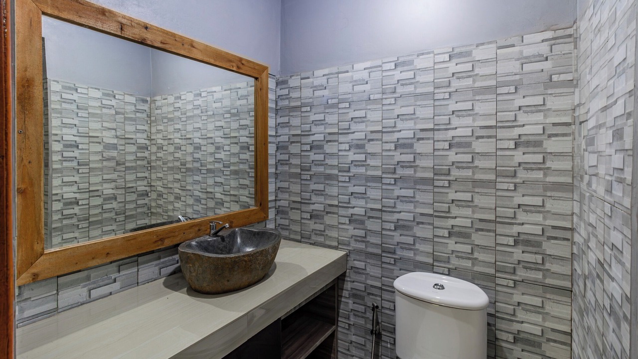 Photo of Bathroom in Negara