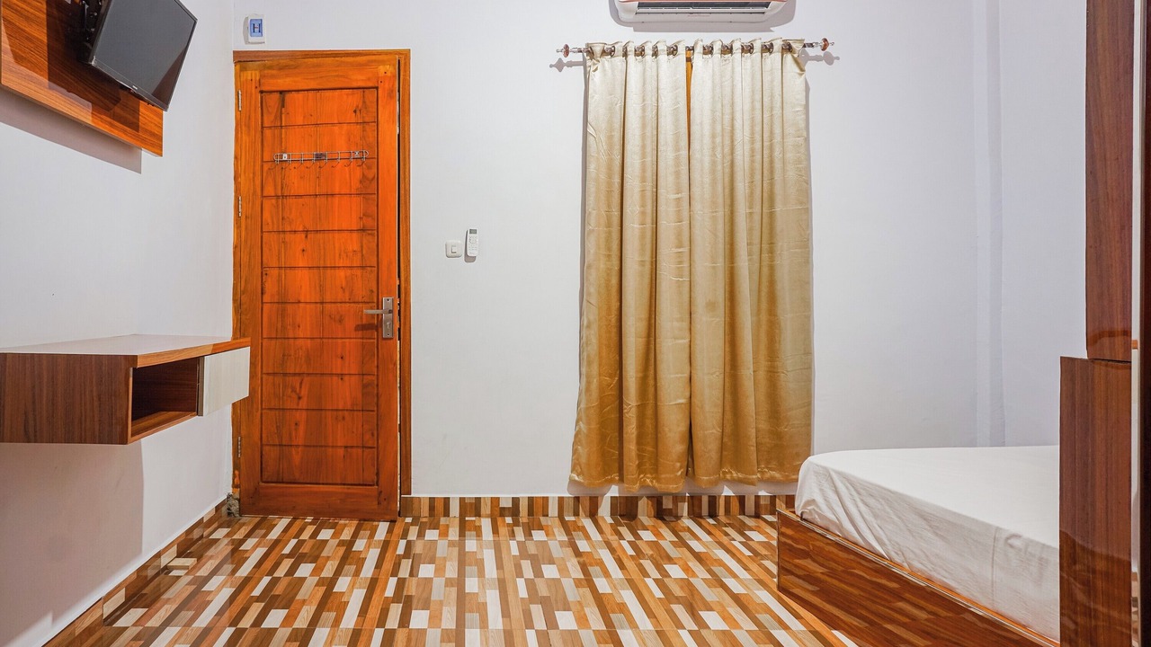 Photo of Bedroom in Somba Opu