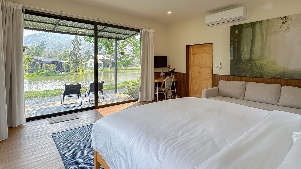 Photo of Bedroom in Samoeng