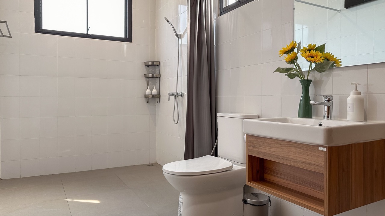 Photo of Bathroom in Samoeng