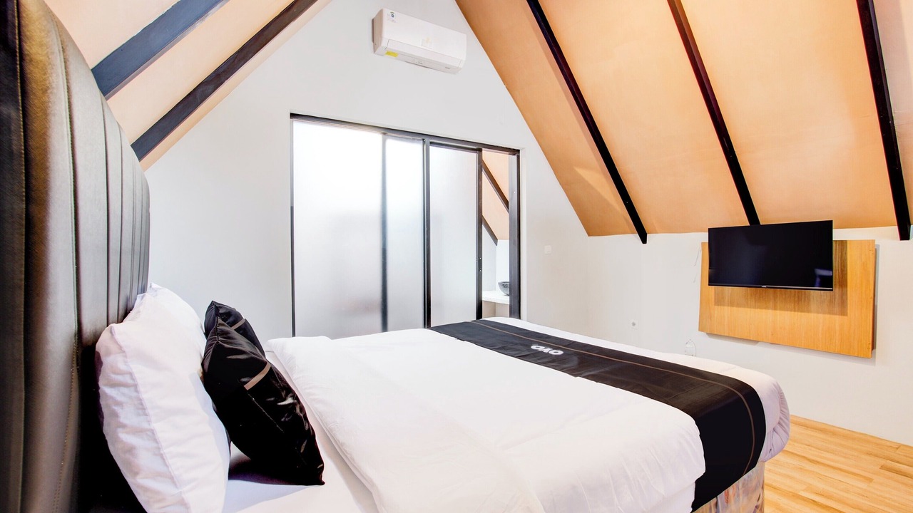 Photo of Bedroom in Pakem