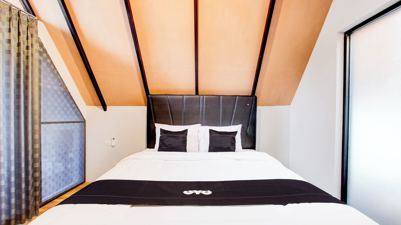 Photo of Bedroom in Pakem