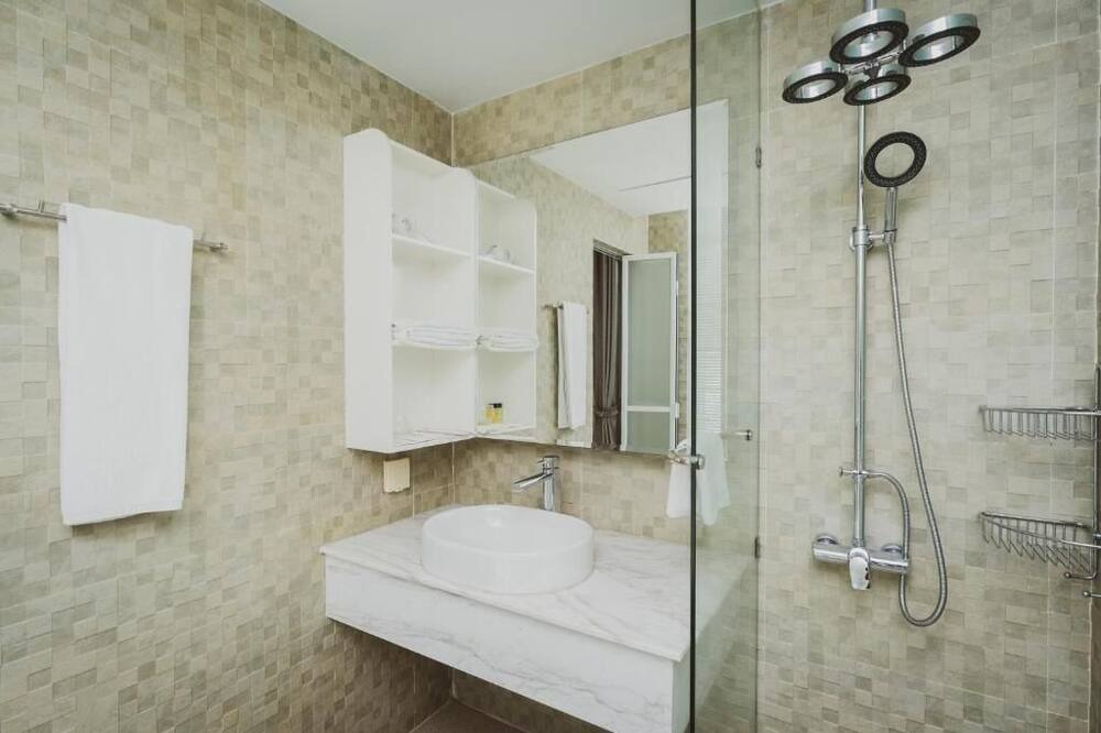 Photo of Bathroom in Chamkar Mon