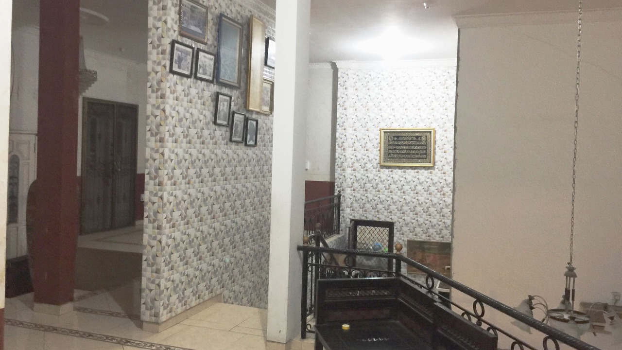 Photo of Others in Waru