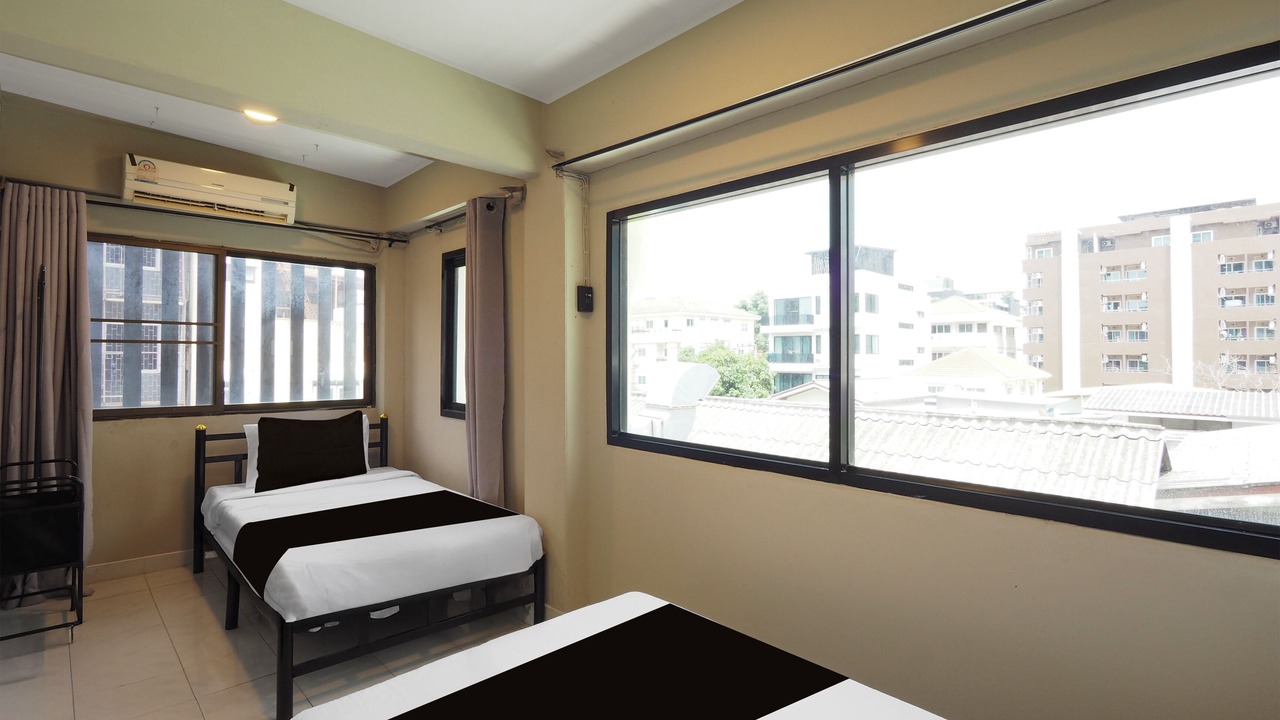 Photo of Bedroom in Ratchadaphisek