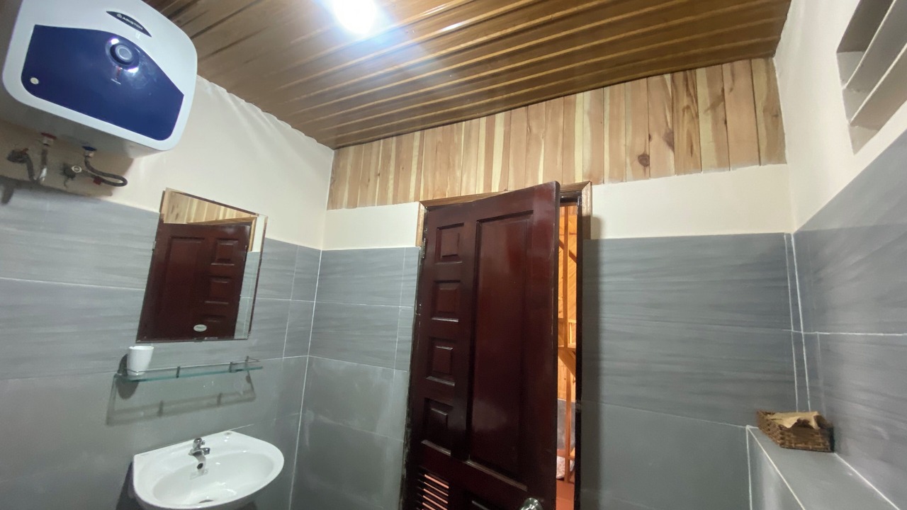 Photo of Bathroom in Da Lat