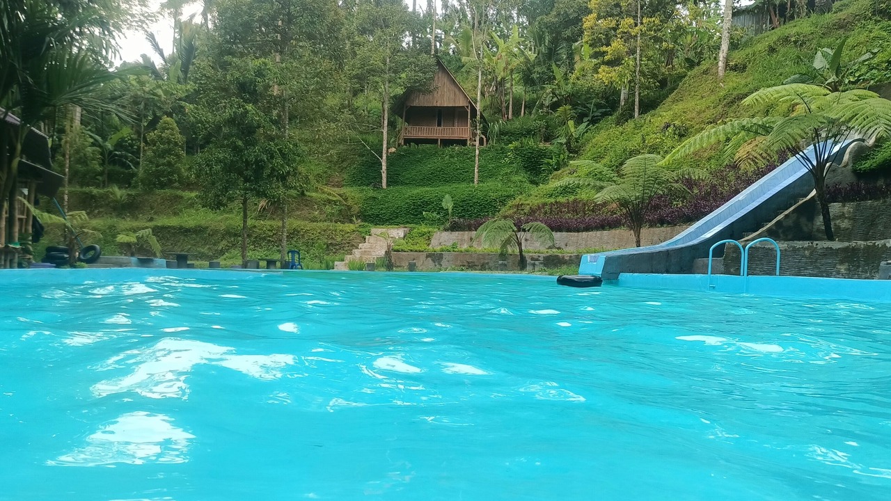 Photo of Others in Tetebatu