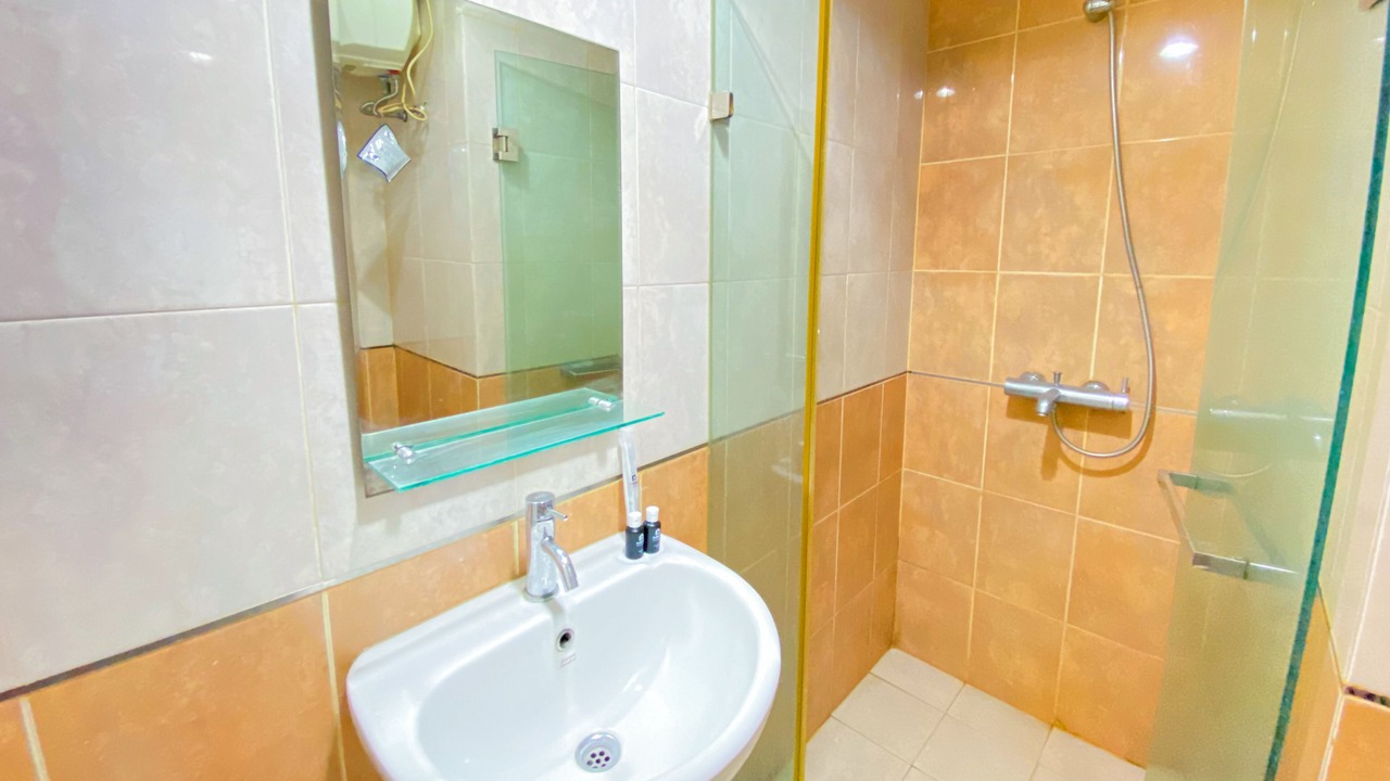 Photo of Bathroom in Setiabudi