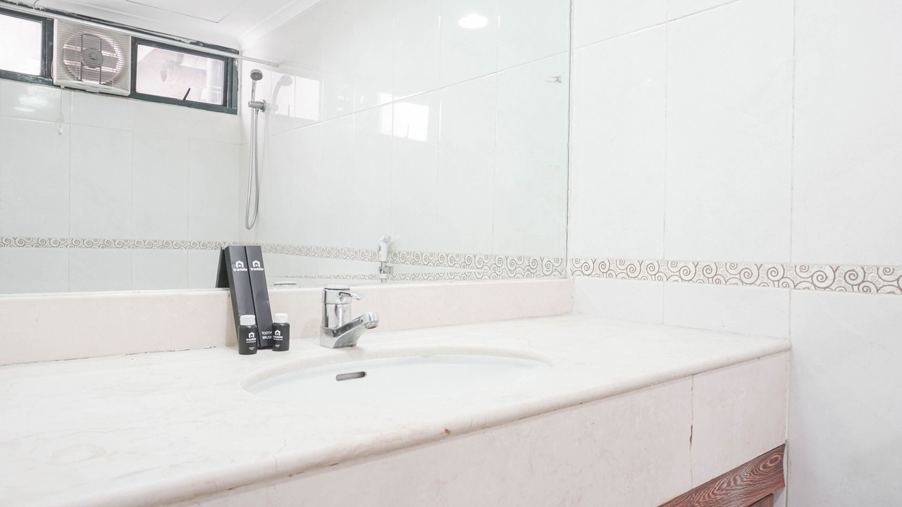 Photo of Bathroom in Semanggi