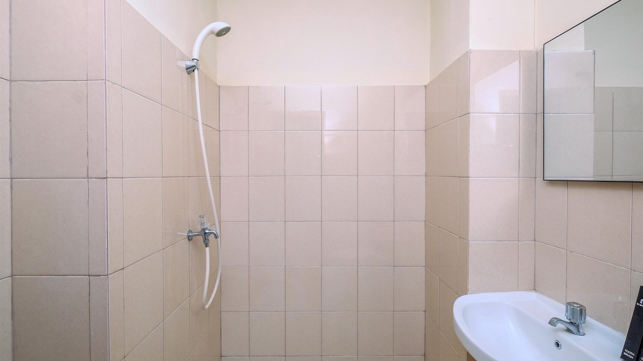 Photo of Bathroom in Kayu Putih
