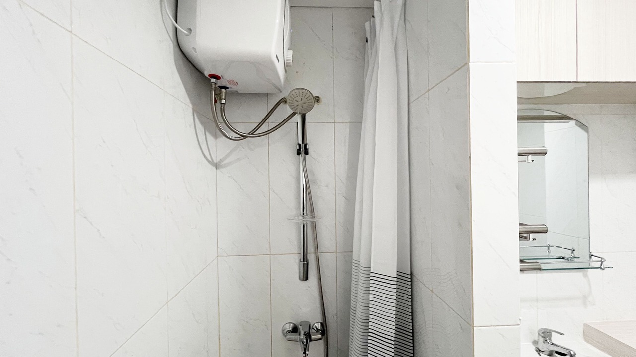 Photo of Bathroom in Biringkanya