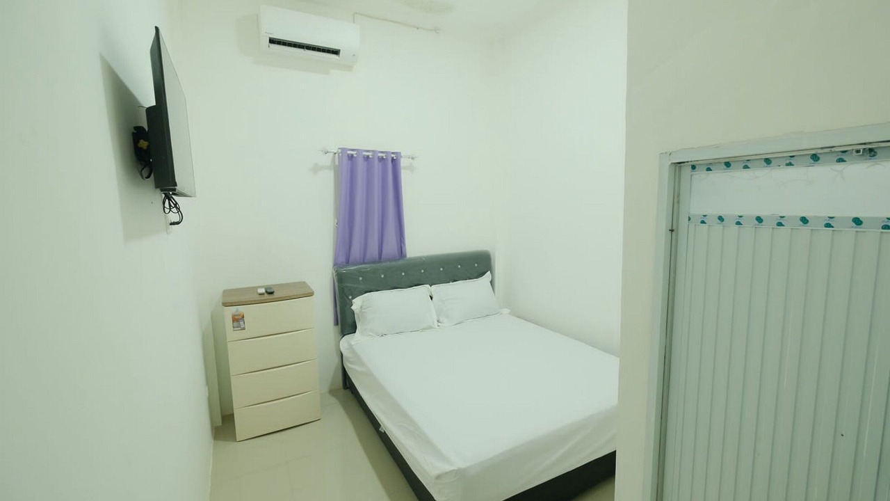 Photo of Bedroom in Palopo