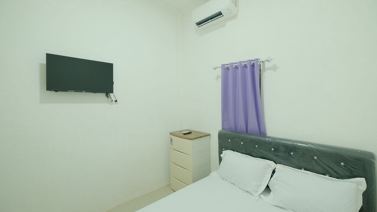 Photo of Bedroom in Palopo