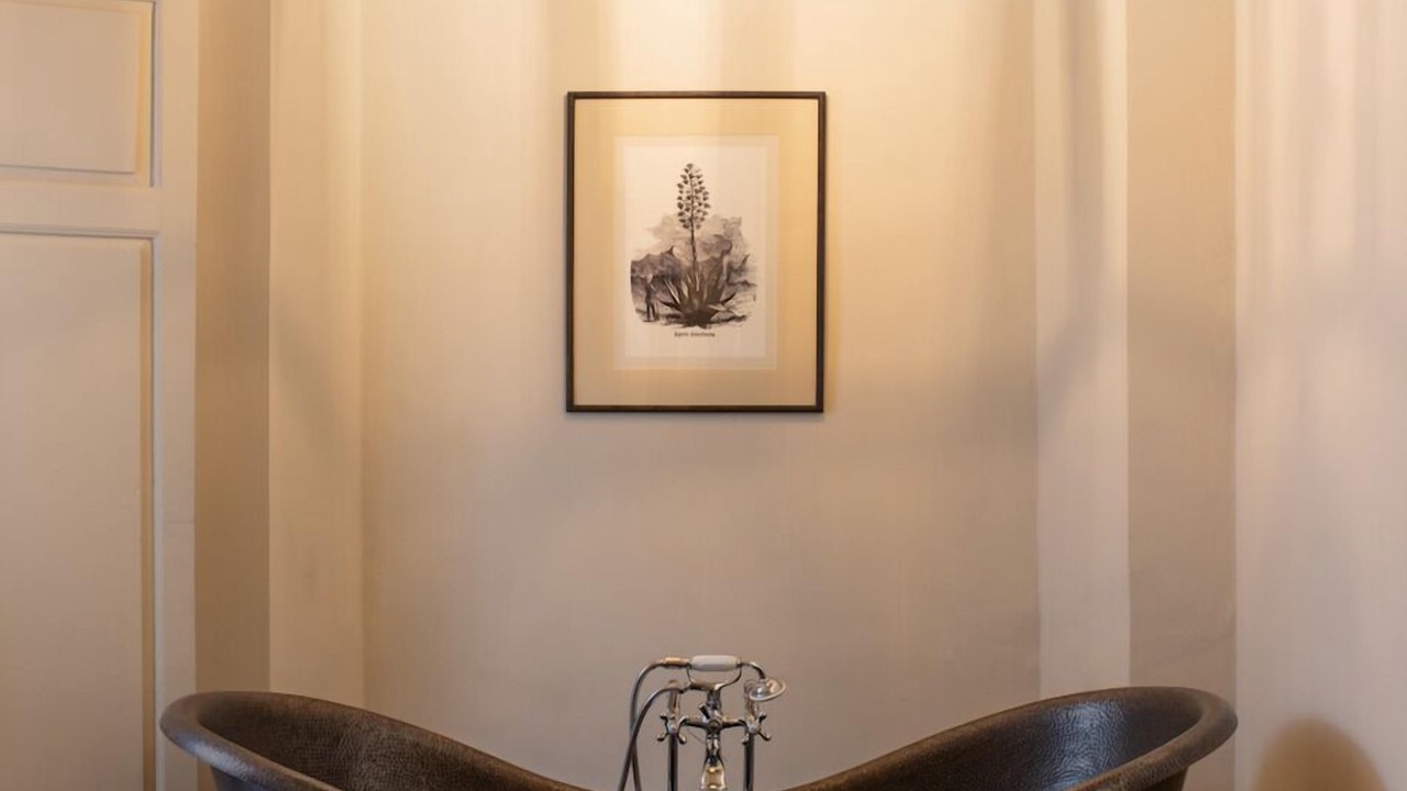 Photo of Bathroom in Historic Centre