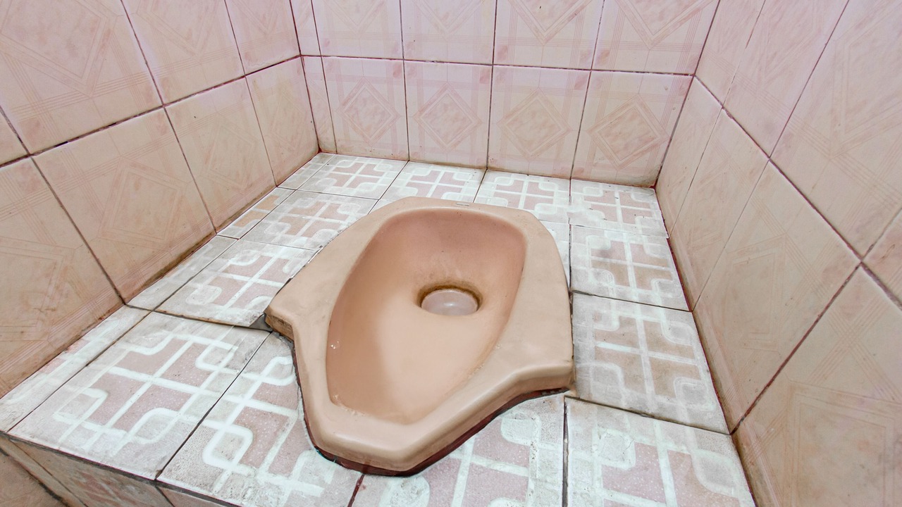Photo of Bathroom in Kecamatan Janapria