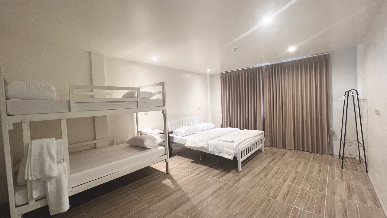 Photo of Bedroom in Bang Lamphu Lang