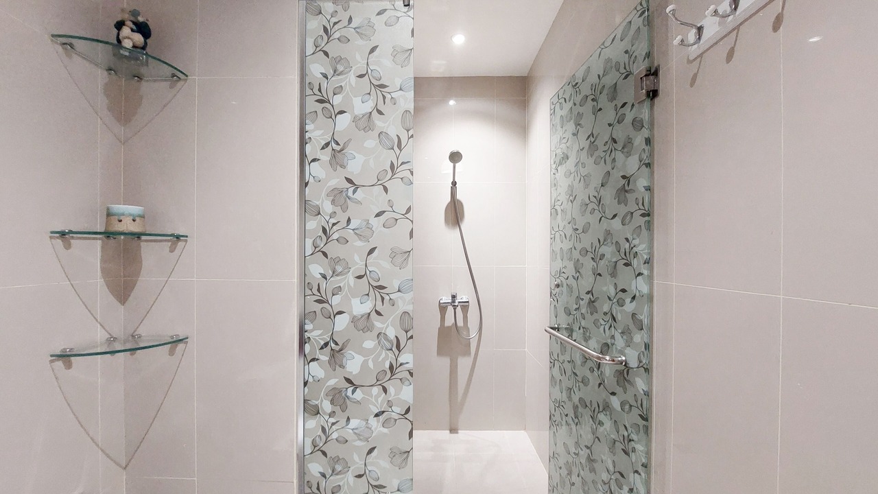 Photo of Bathroom in Kesawan