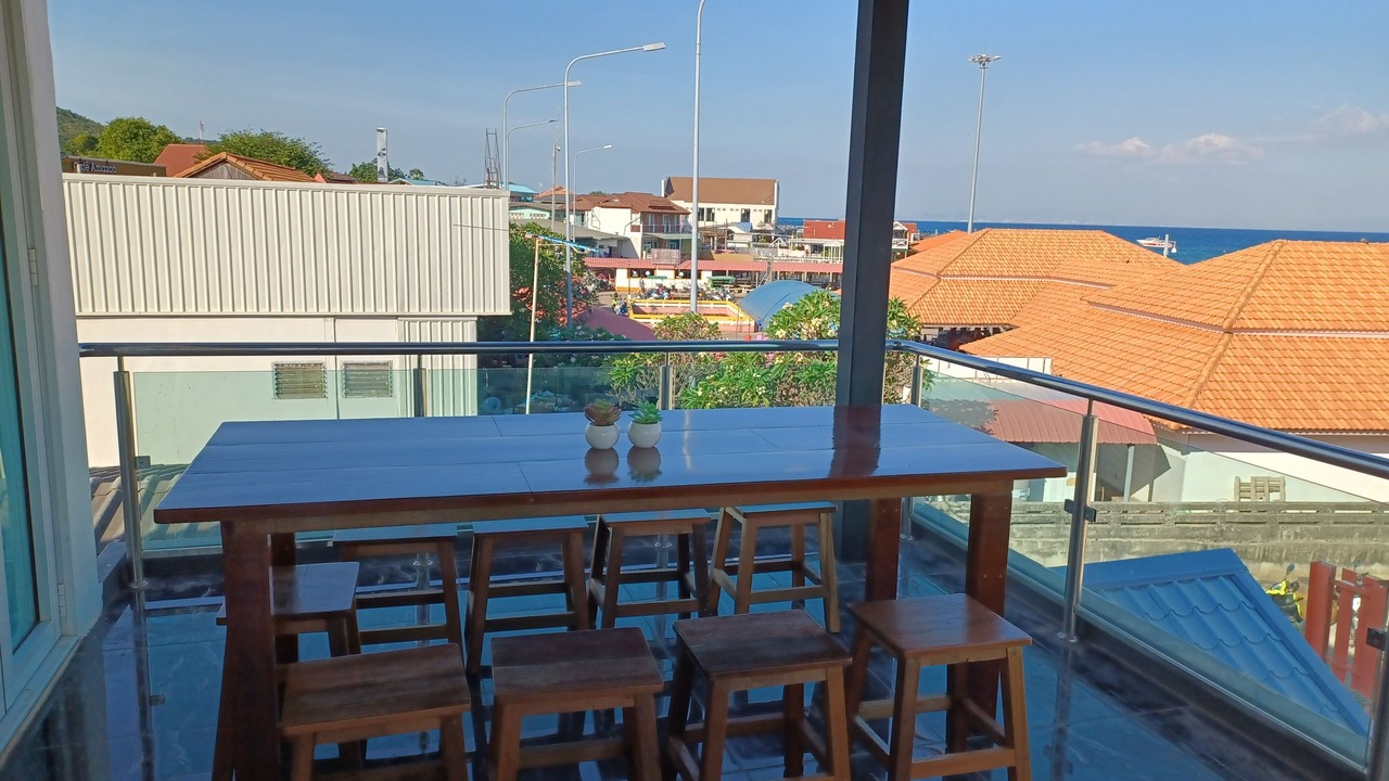 Photo of Others in Koh Lan