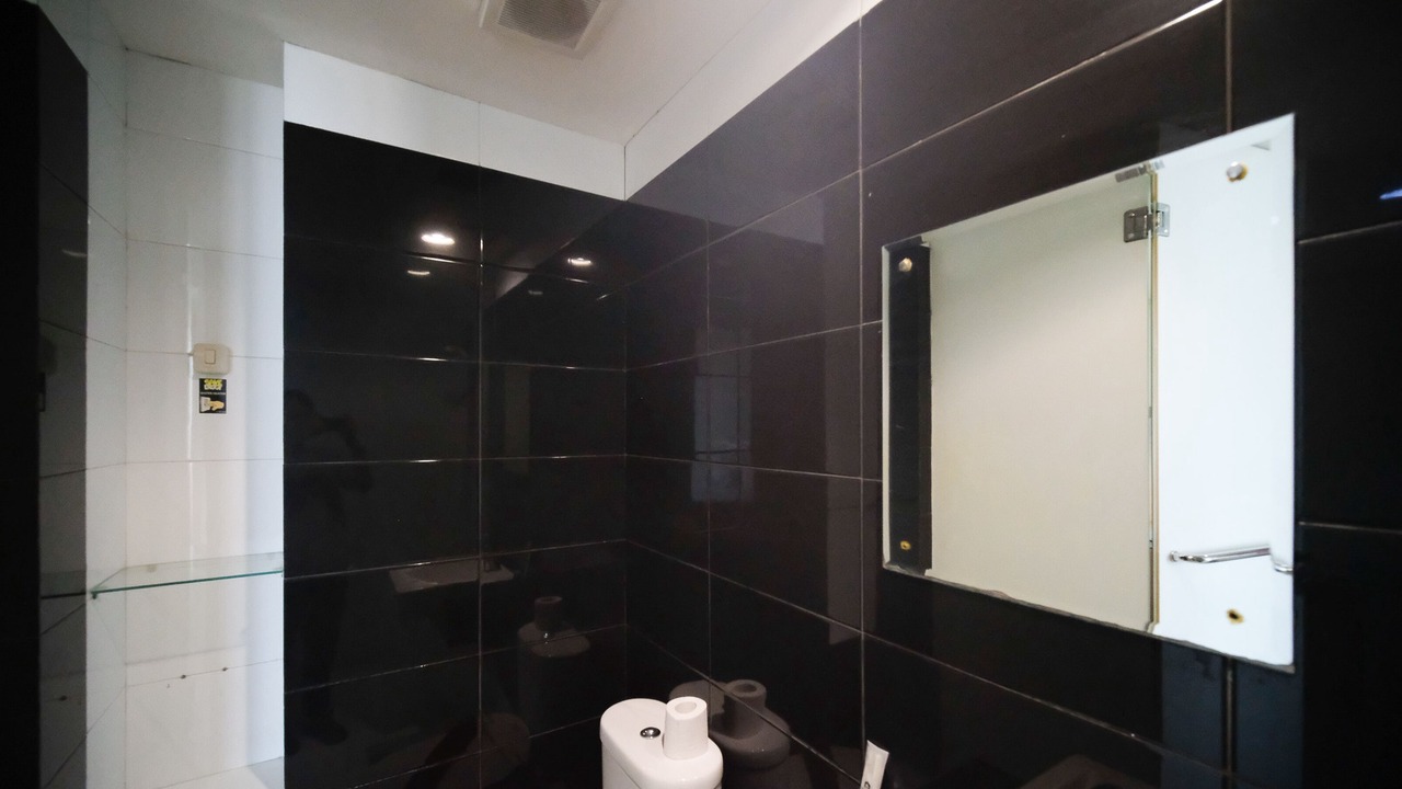 Photo of Bathroom in Siwalankerto
