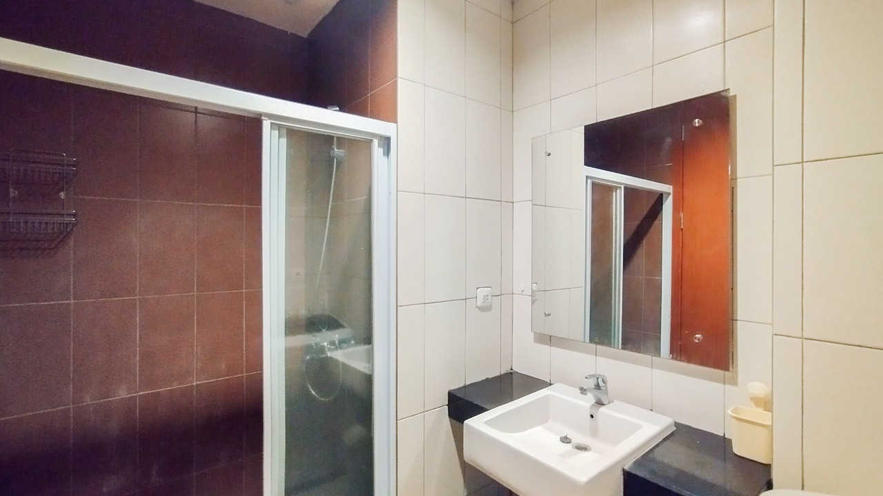 Photo of Bathroom in Hegarmanah