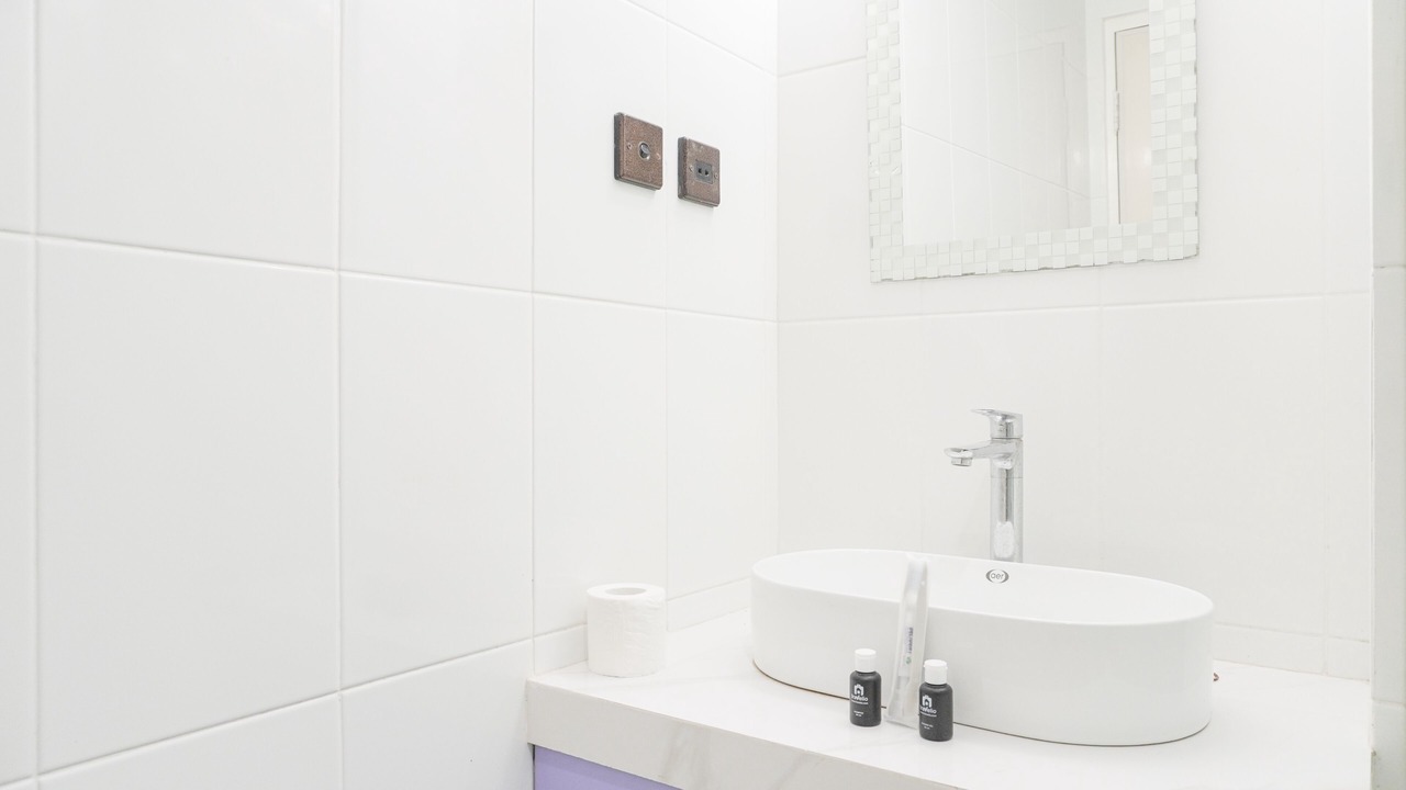 Photo of Bathroom in Petamburan
