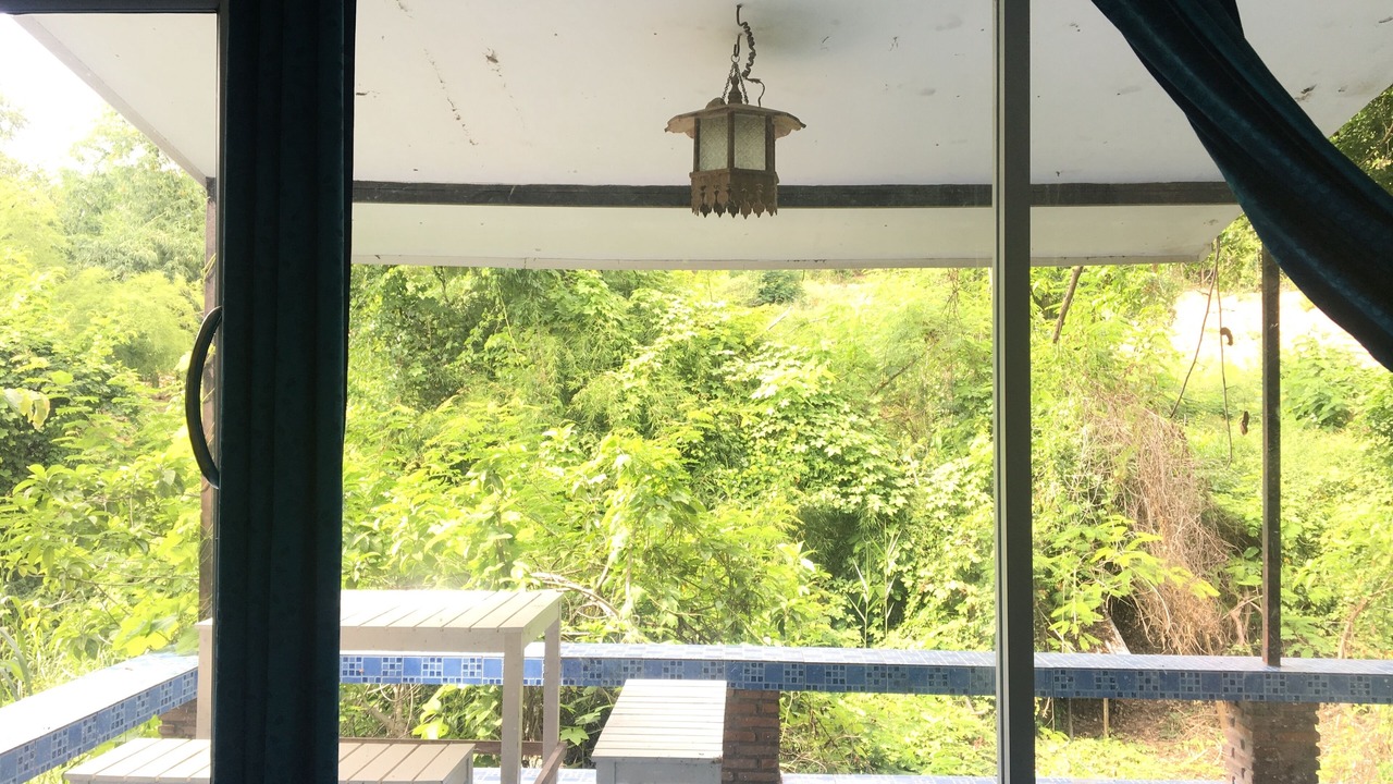 Photo of Livingroom in Song Phi Nong