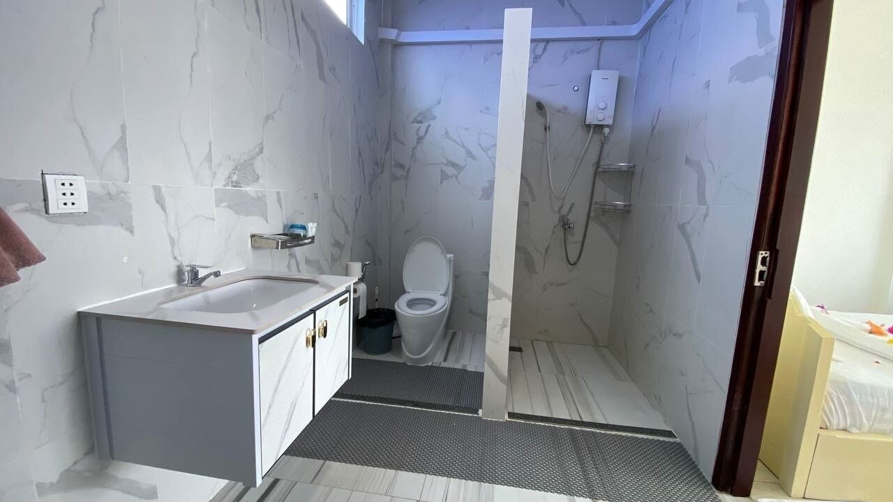 Photo of Bathroom in Koh Rong Sanloem