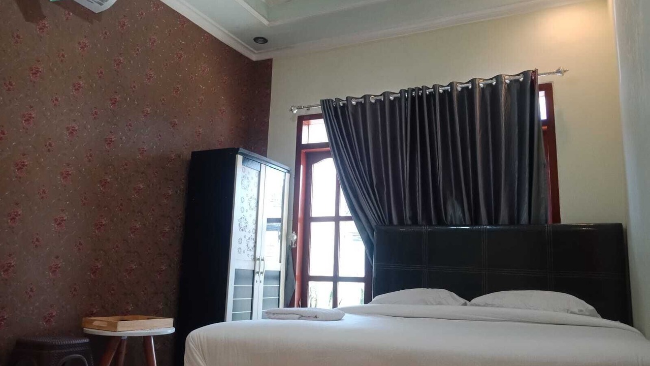 Photo of Bedroom in Probolinggo