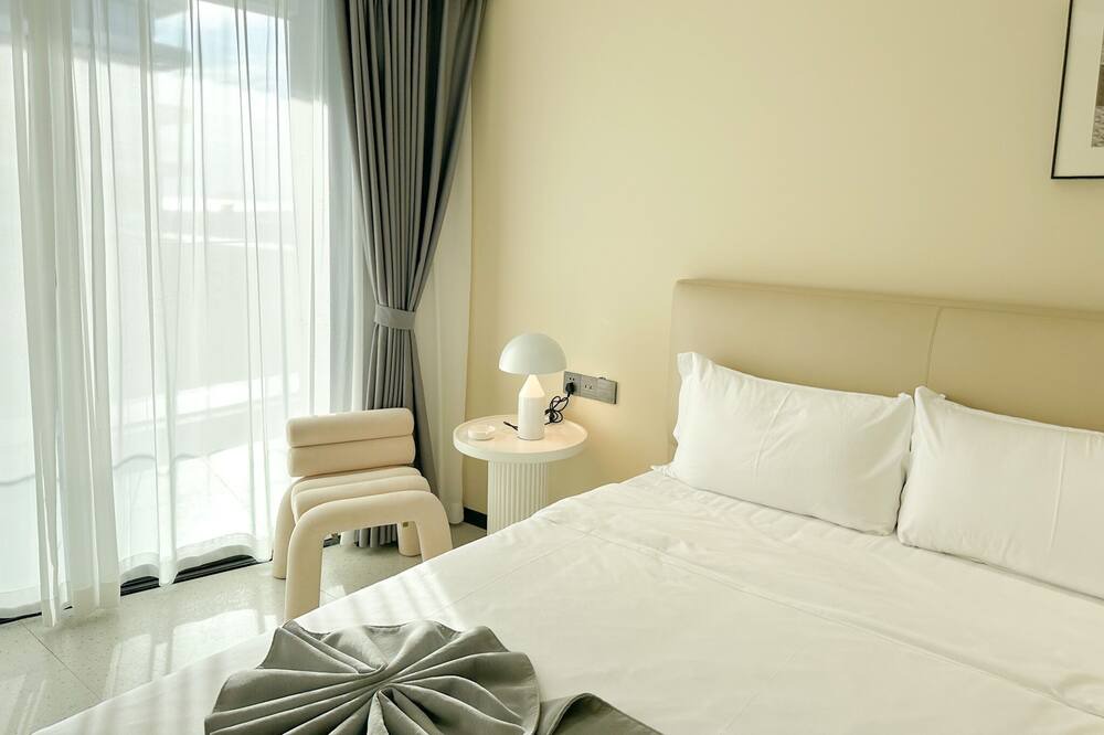 Photo of Bedroom in Prey Nob