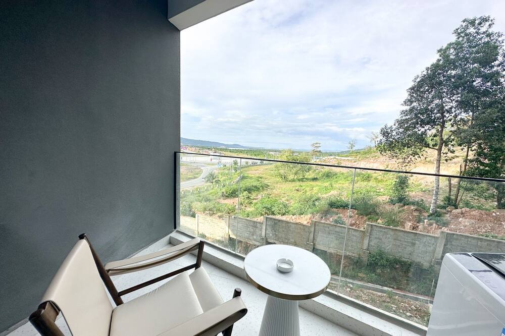 Photo of Patio Balcony in Prey Nob