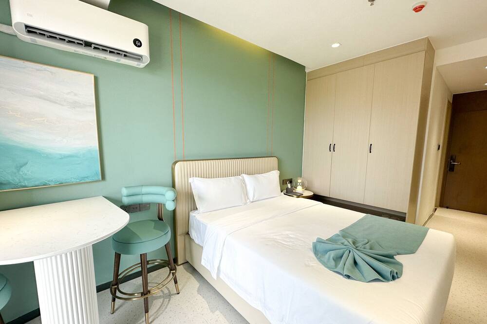 Photo of Bedroom in Prey Nob