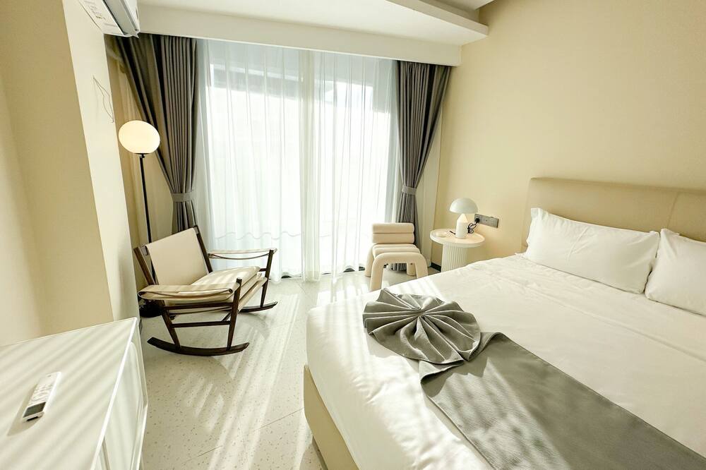 Photo of Bedroom in Prey Nob