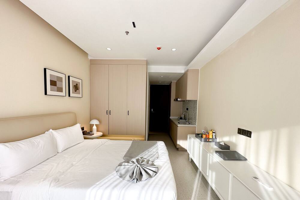 Photo of Bedroom in Prey Nob
