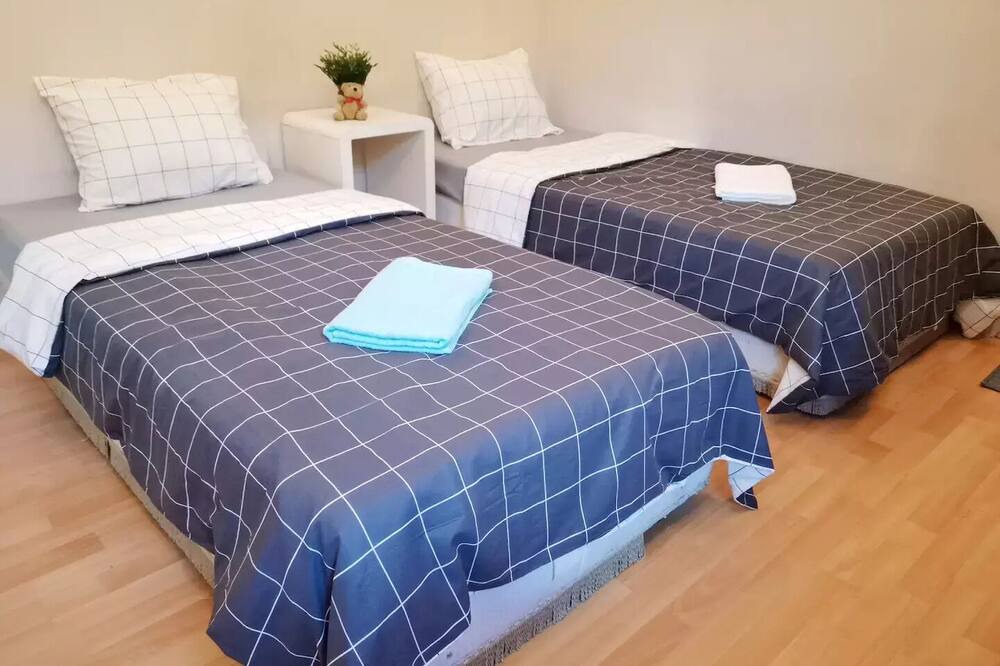 Photo of Bedroom in Taman Mount Austin