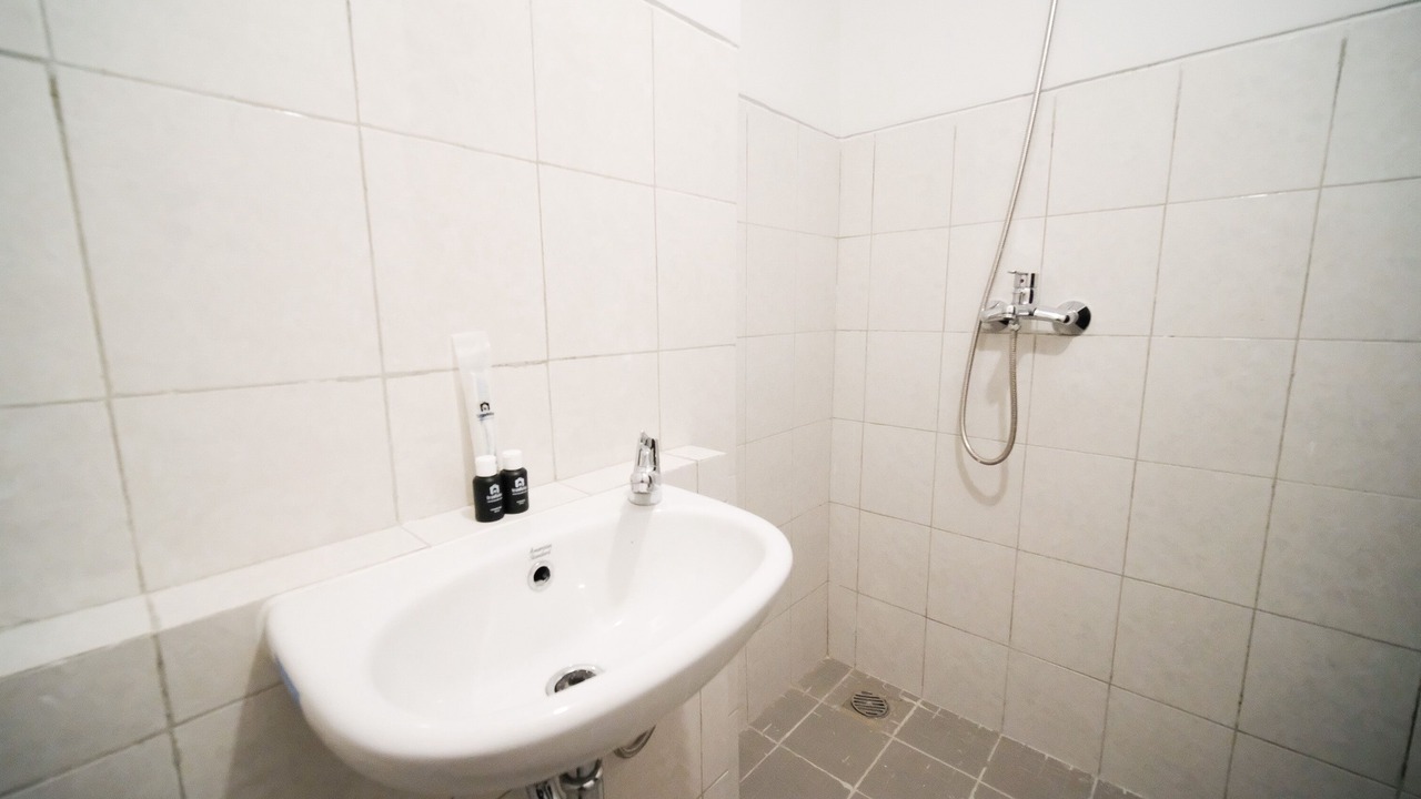 Photo of Bathroom in Sidoarjo