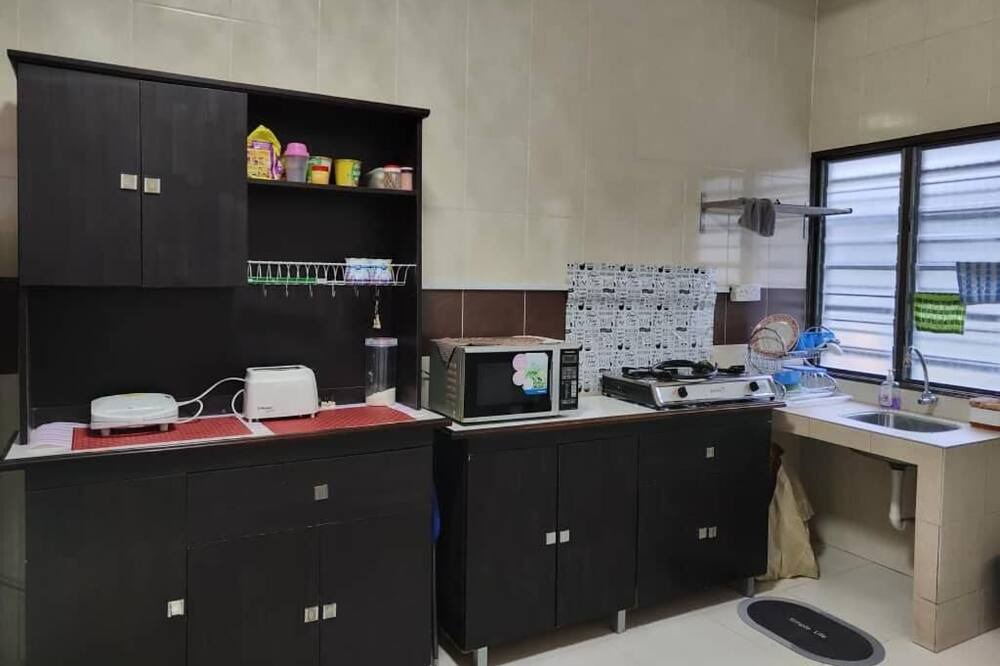 Photo of Kitchen in Tanjung Rambutan