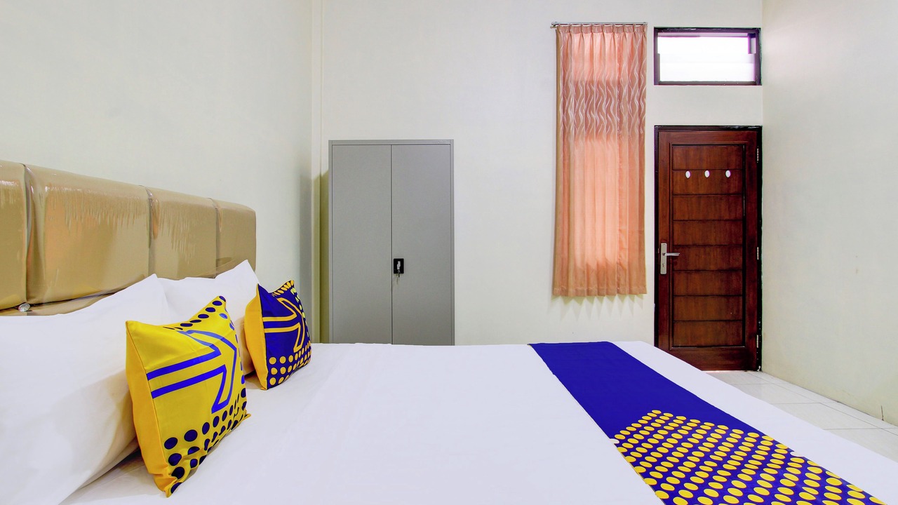 Photo of Bedroom in Surakarta