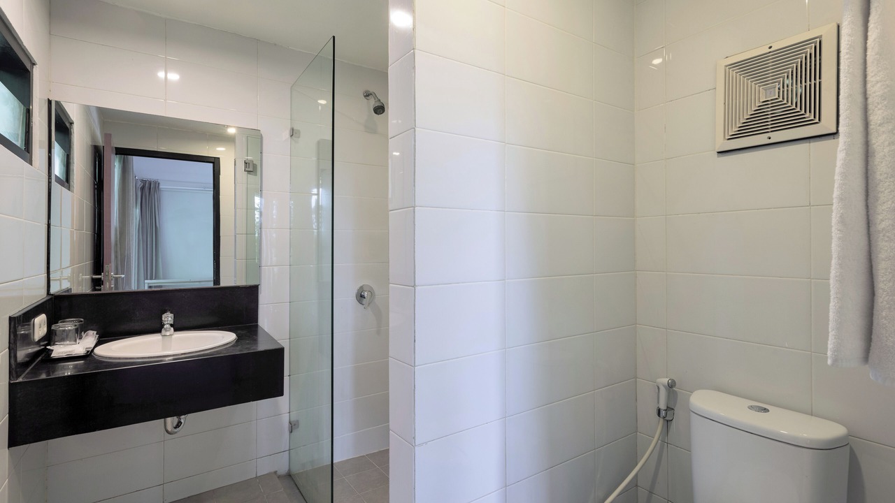Photo of Bathroom in Sukaraja