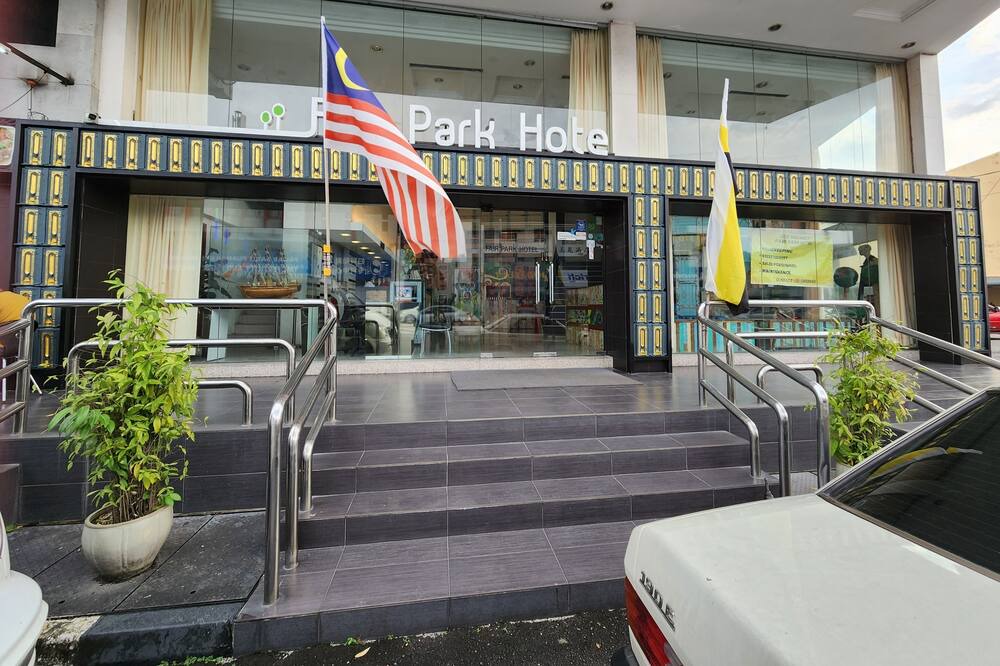 Photo of Outdoor in Simee