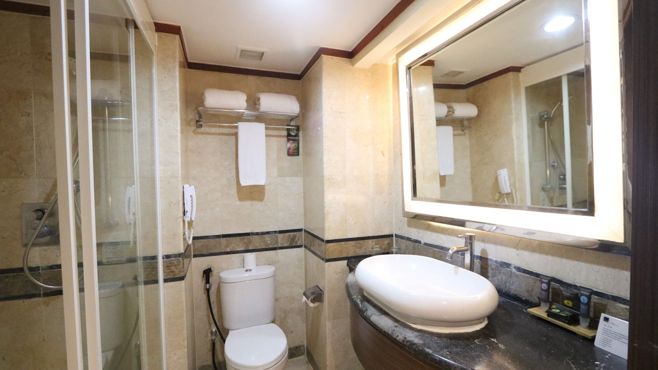 Photo of Bathroom in Solo City Centre
