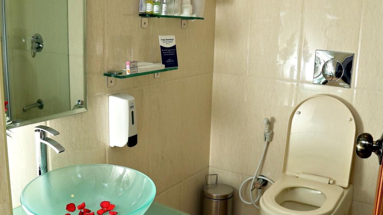 Photo of Bathroom in Kaloor
